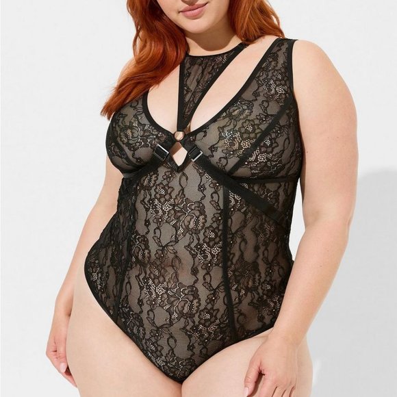 ❤️NWT VINTAGE TORRID LINGERIE - BLACK LACE BONDAGE THONG BODYSUIT NECK HARNESS - Picture 1 of 13
